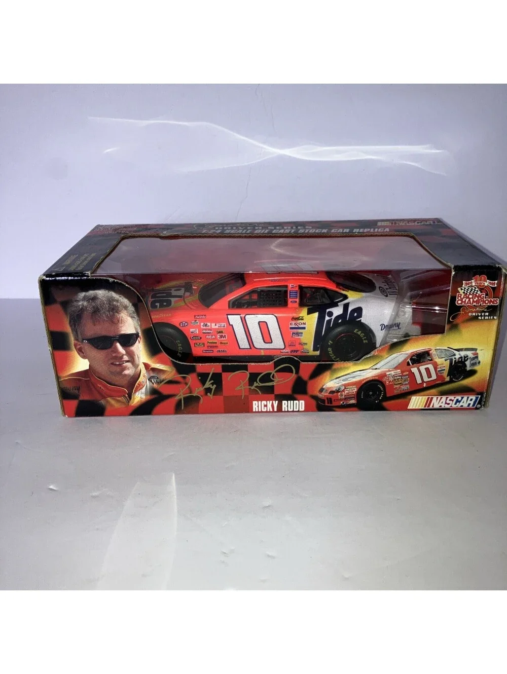 VINTAGE 1998 Ricky Rudd #10 Tide NASCAR Racing Champions 1:24 Diecast NEW